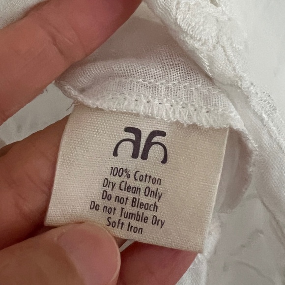 All That Remains Embroidered Cotton Lilou Top NWT Size 4 - Picture 9 of 9